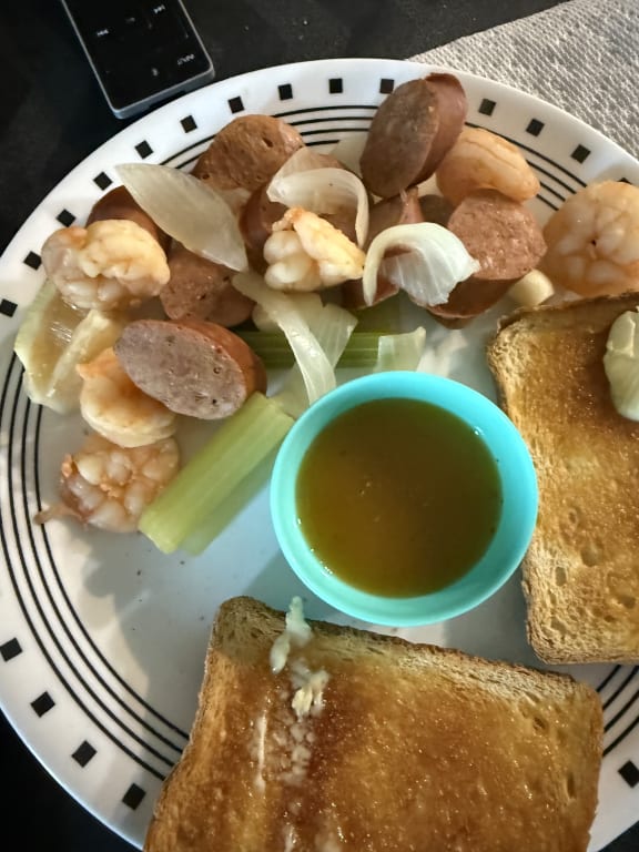 user uploaded review image3 , graphic