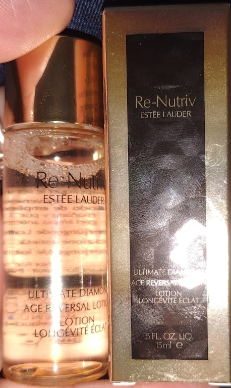 Estée Lauder Re-Nutriv Softening Moisturiser Lotion, 250ml
