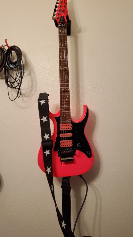 Ibanez JEMJRSP Steve Vai Signature Electric Guitar Pink Ibanez JEMJRSP Steve Vai Signature Electric Guitar Pink