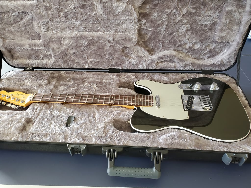 ギター Fender USA American Vintage Telecaster Fender American Vintage '52 Telecaster Butterscotch Blonde 2010