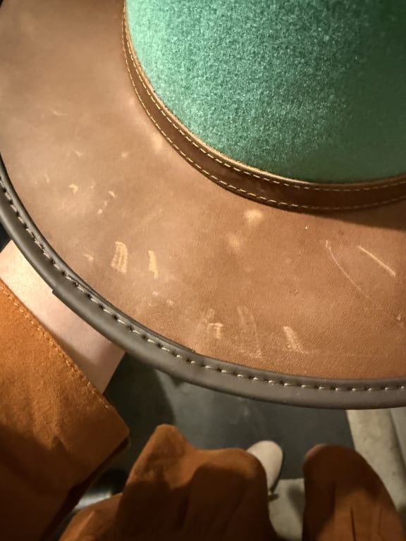 Customer Image Captioned: Lots of scratches