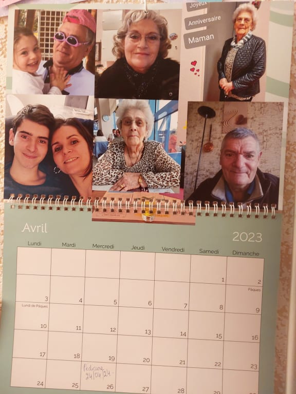 Calendrier avec année  fausse