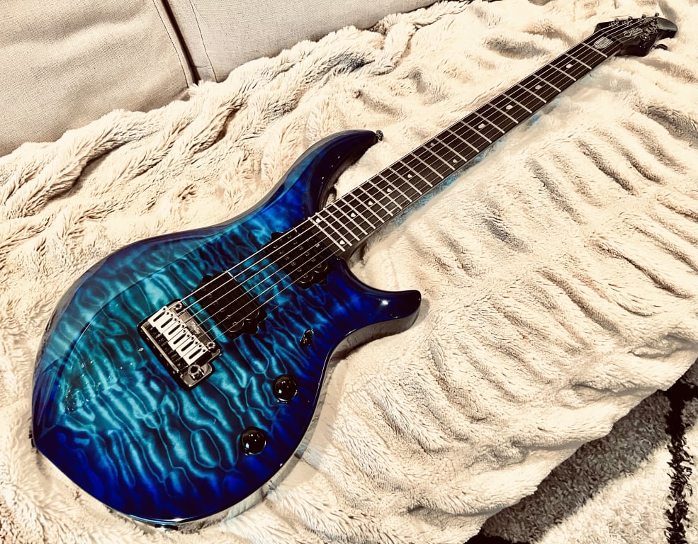 クリステンセン Sterling by Music Man Majesty Electric Guitar With DiMarzio