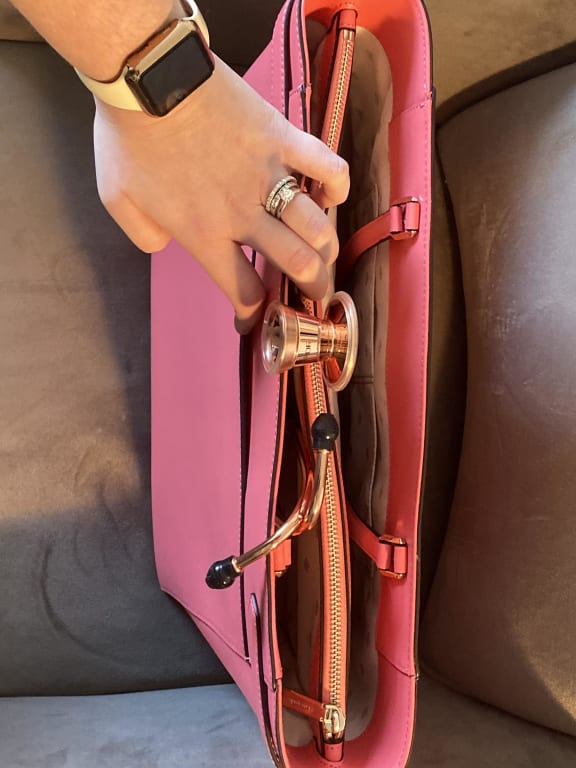 Kate Spade Laptop Bag Large $35.99 #clothesmentorperrysburg