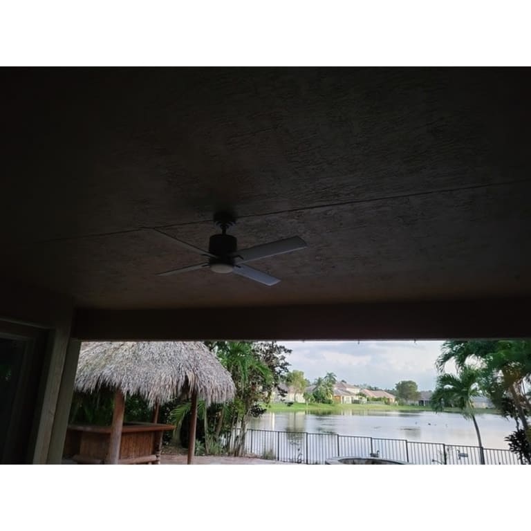 Hunter Visalia 52" 4 Blade Indoor / Outdoor LED Ceiling Fan with Bed