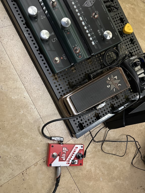 DigiTech Drop Polyphonic Drop Tune Pitch Shifter Guitar DigiTech Drop Polyphonic Drop Tune Pitch Shifter Guitar