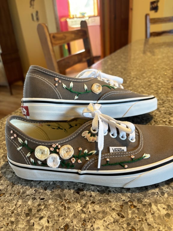 Authentic Shoe in Pewter Grey | Vans