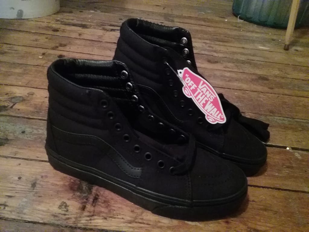 【Vans】☆スニーカー☆ SK8-HI CANVAS SHOE Vans | Sk8-Hi Black/Black/Black Classics Shoe