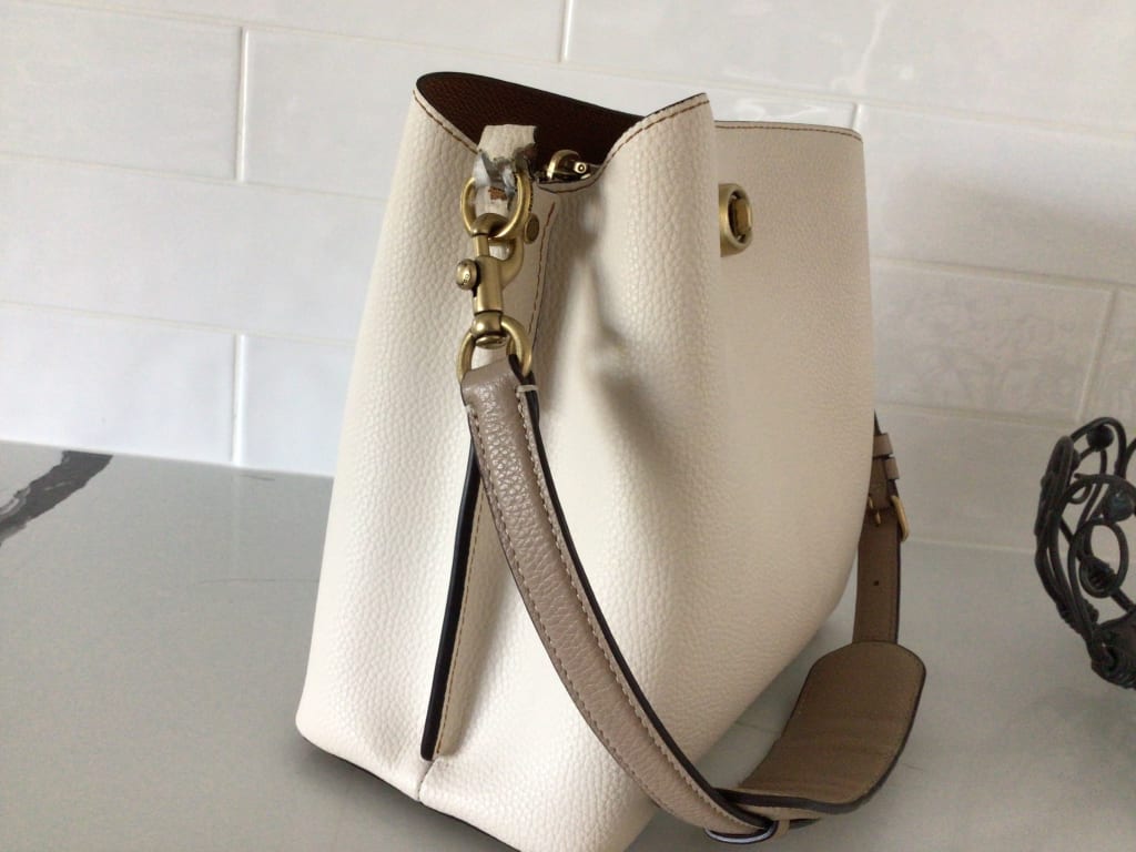 COACH 91122 - TOWN BUCKET BAG - GOLD/WASHED MAUVE