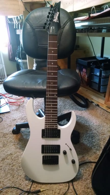 Ibanez GRG7221 7-String Electric Guitar White | Guitar Center Ibanez GRG7221 7-String Electric Guitar White | Guitar Center