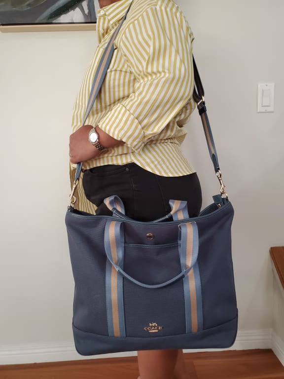 mens overnight duffle bag