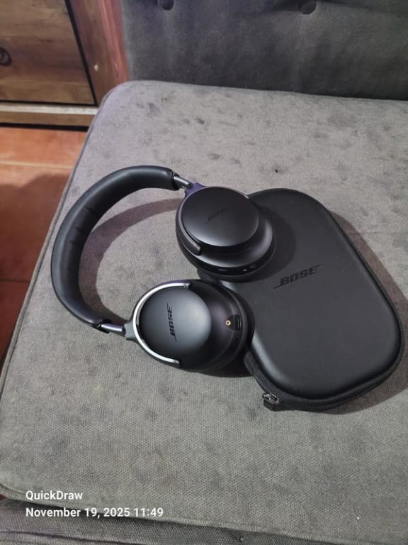 Bose QuietComfort SC Noise Cancelling Over-Ear Wireless Bluetooth