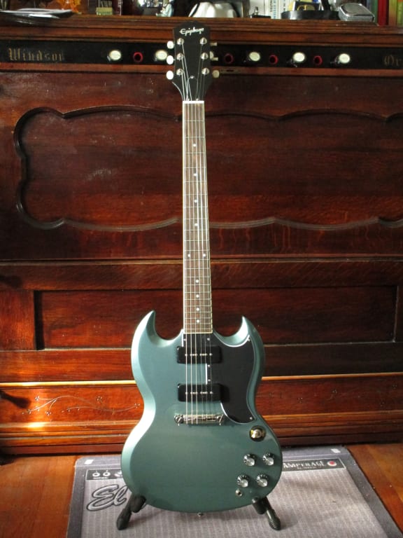 Epiphone SG Special P-90 Electric Guitar Faded Pelham Blue Epiphone SG Special P-90 Electric Guitar Faded Pelham Blue