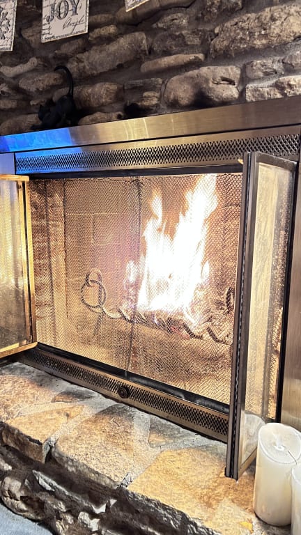 user uploaded review image3 , graphic