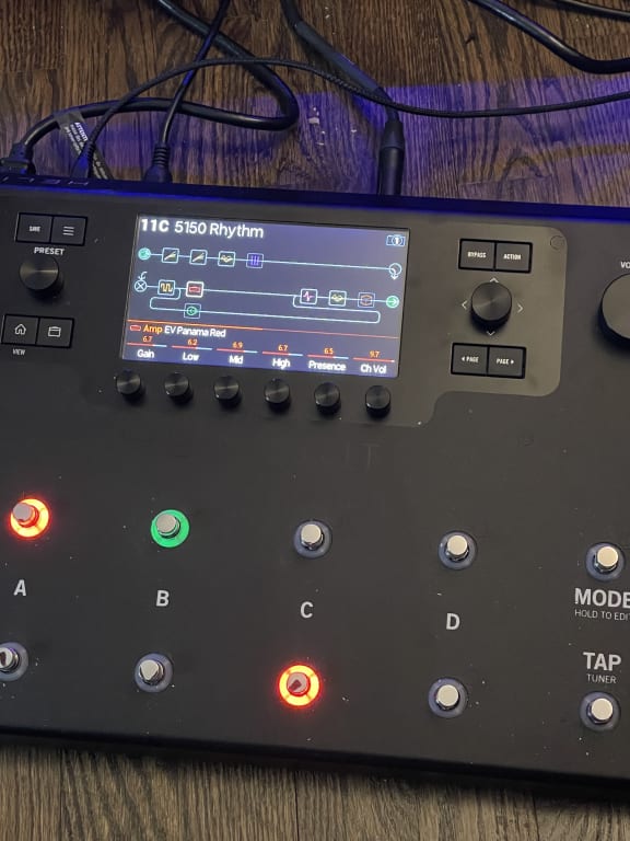 Line 6 Helix LT Guitar Processor | Guitar Center Line 6 Helix LT Guitar Processor | Guitar Center