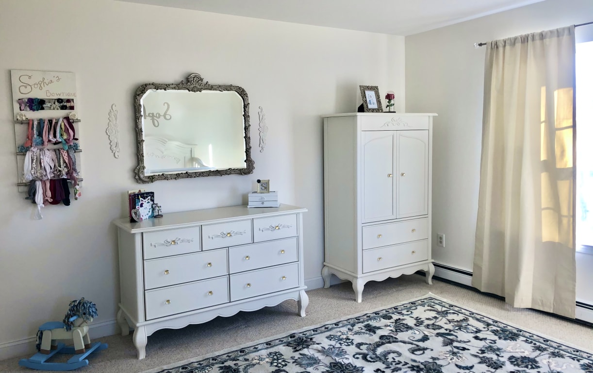 evolur aurora dresser grey Amazon.com : Evolur Aurora 5-in-1 Convertible Crib, Akoya Grey Pearl Drawer with Drawer Double Dresser : Baby