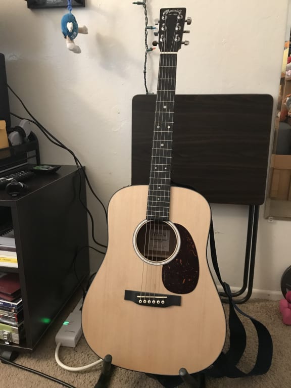 Martin DJr-10E Spruce Top Dreadnought Junior Acoustic-Electric