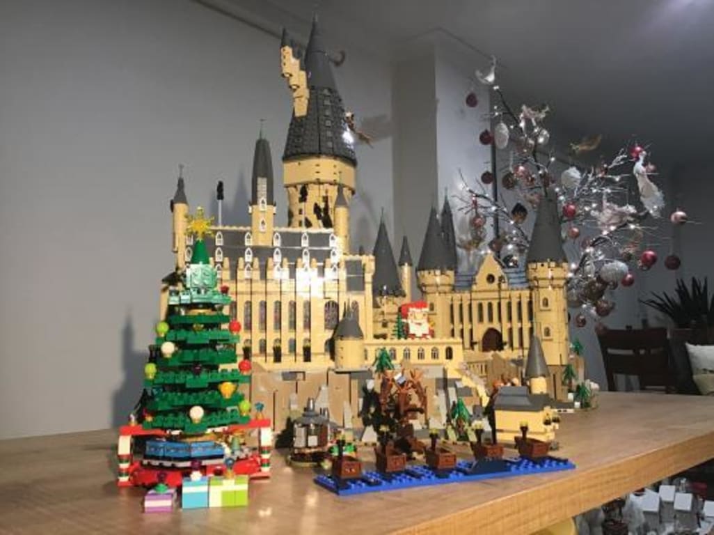 LEGO Harry Potter 71043 Hogwarts Castle Toy for Teens & Adults