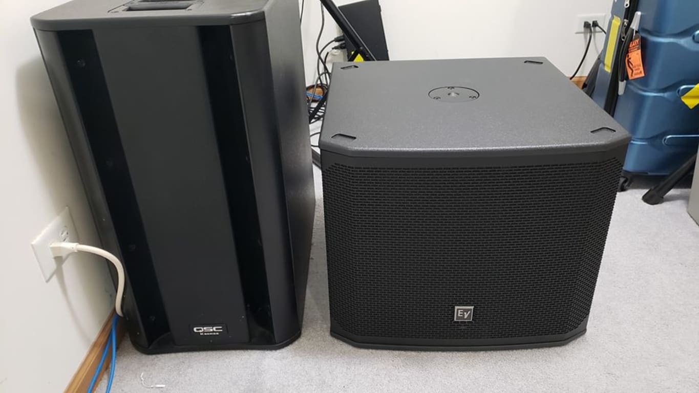 Electro-Voice EKX-15SP Powered 15 Electro-Voice EKX-15SP Powered 15