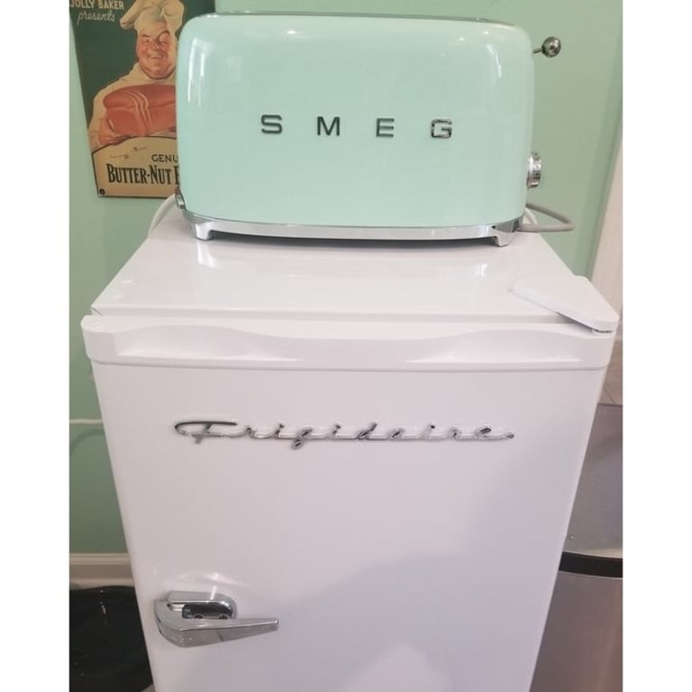 Smeg Pastel Green 50s Style 4slice Toaster Bed Bath & Beyond 14723677
