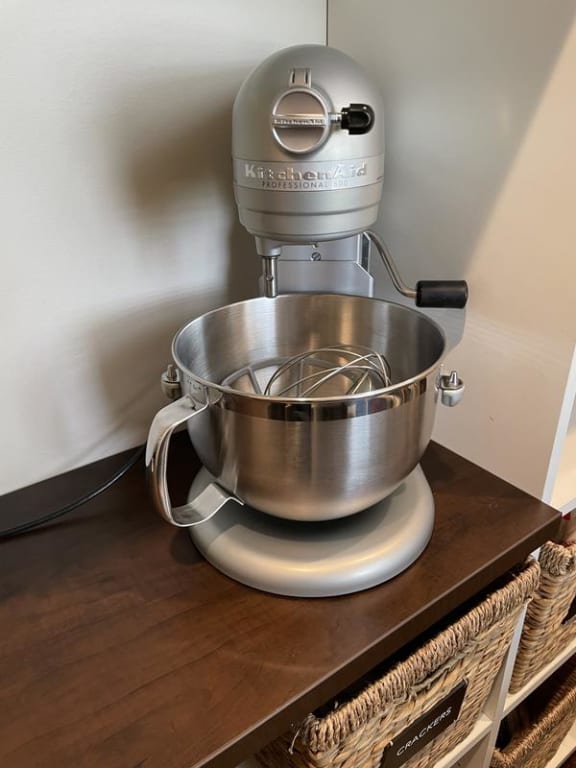 KitchenAid Professional 600 Series 6 Qt. Bowl-Lift Stand KitchenAid Professional 600 Series 6 Qt. Bowl-Lift Stand