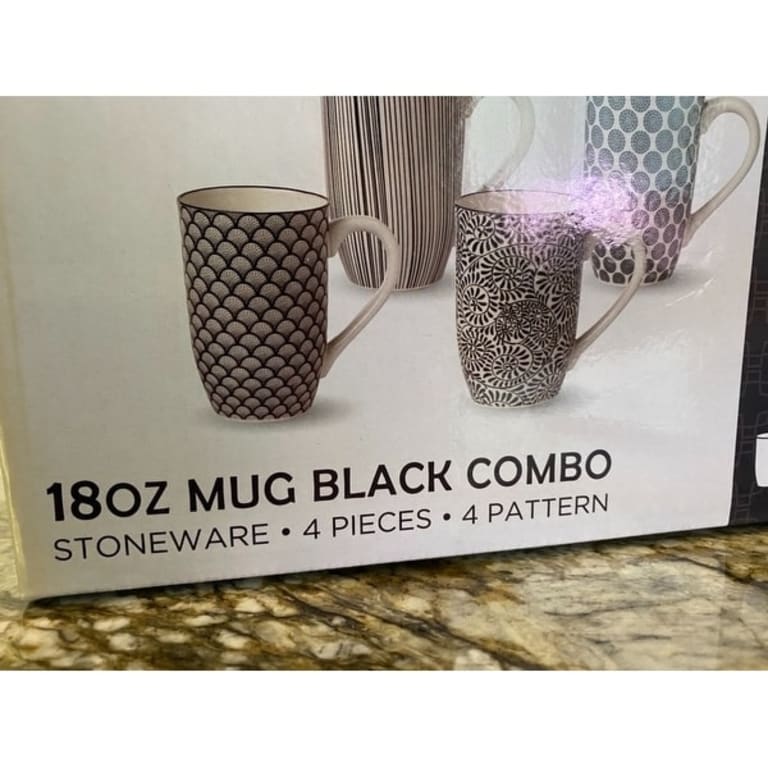 Japanese-style Tall 18-ounce Assorted Coffee Mugs (Set of 4