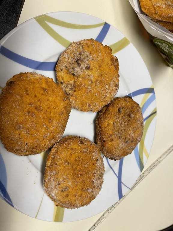 user uploaded review image3 , graphic