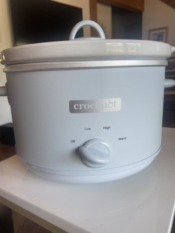 Crock-Pot CSC038 4.5L Slow Cooker, White