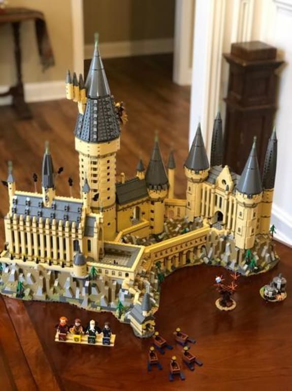 LEGO Harry Potter Hogwarts Castle Toy 71043