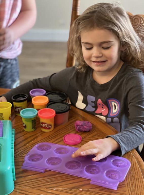 Play-Doh On the Go Imagine and Store Studio with Over 30 Tools and 10 Cans  - Play-Doh