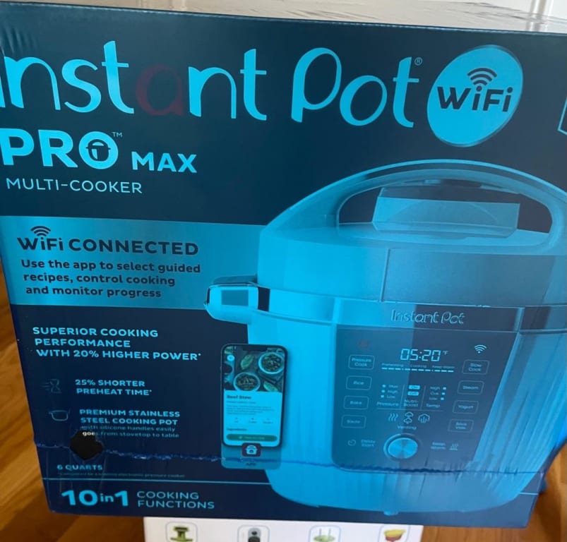 Instant Pot Pro WiFi Enabled Multi Cooker Grey