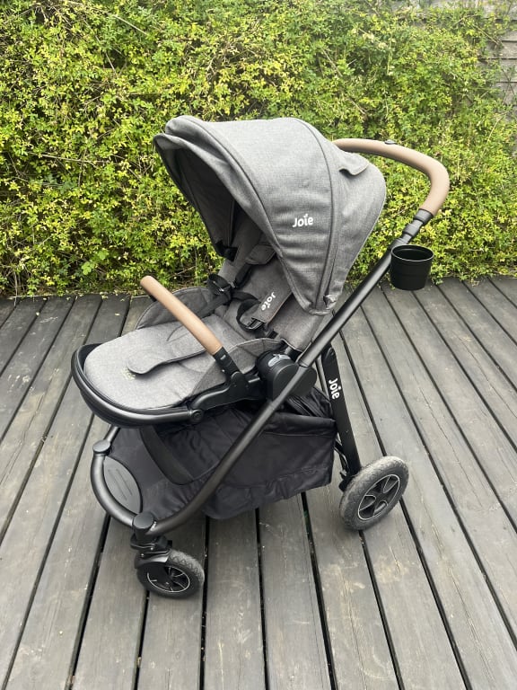 Joie Baby Versatrax Trio Cycle Pushchair with Carrycot i-Snug