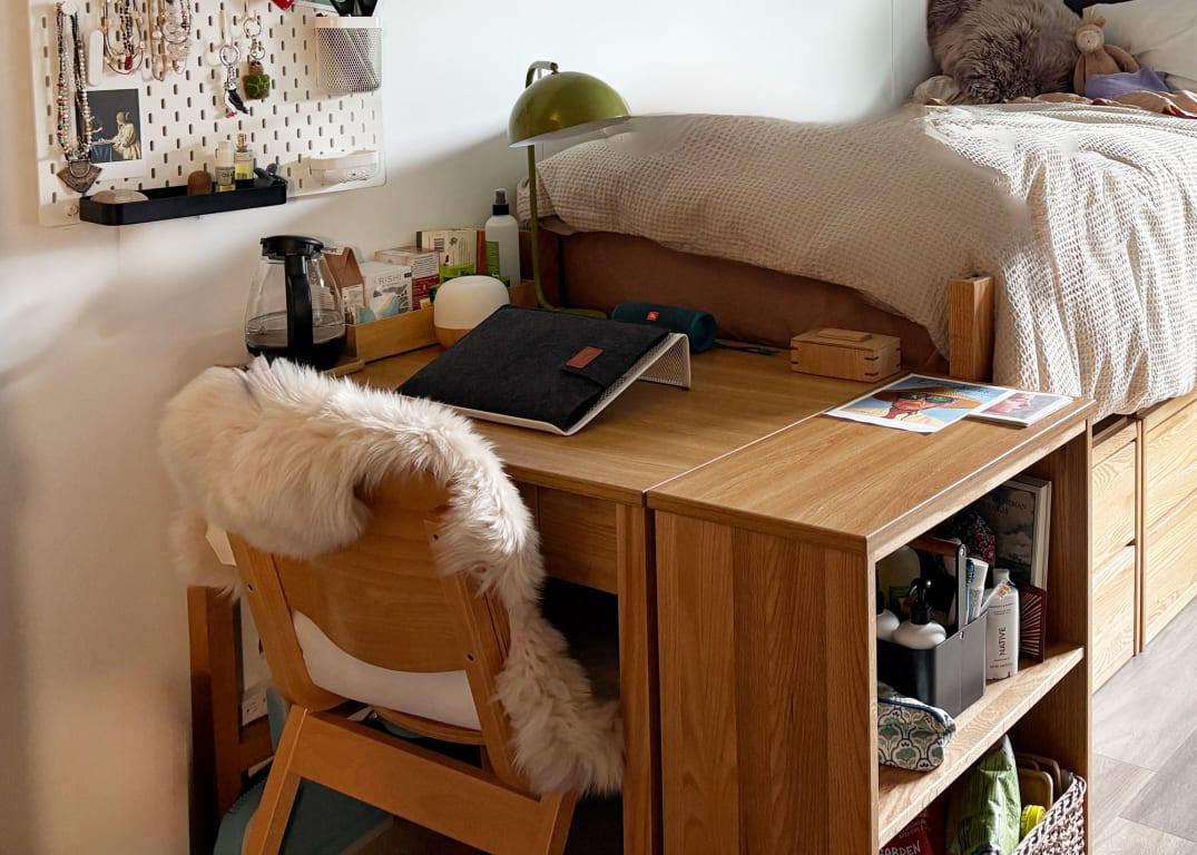 Customer Image Captioned: Desk Chair sheepskin