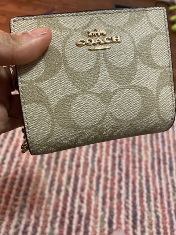 Coach] Outlet Signature Monogram Print Snap Bifold Wallet CF522