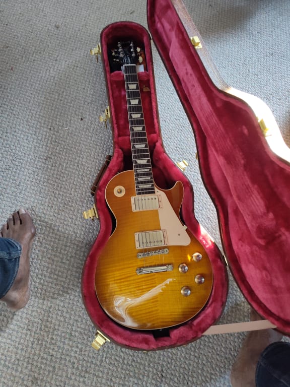 Gibson Les Paul Standard '60s Limited-Edition Electric Guitar Tri