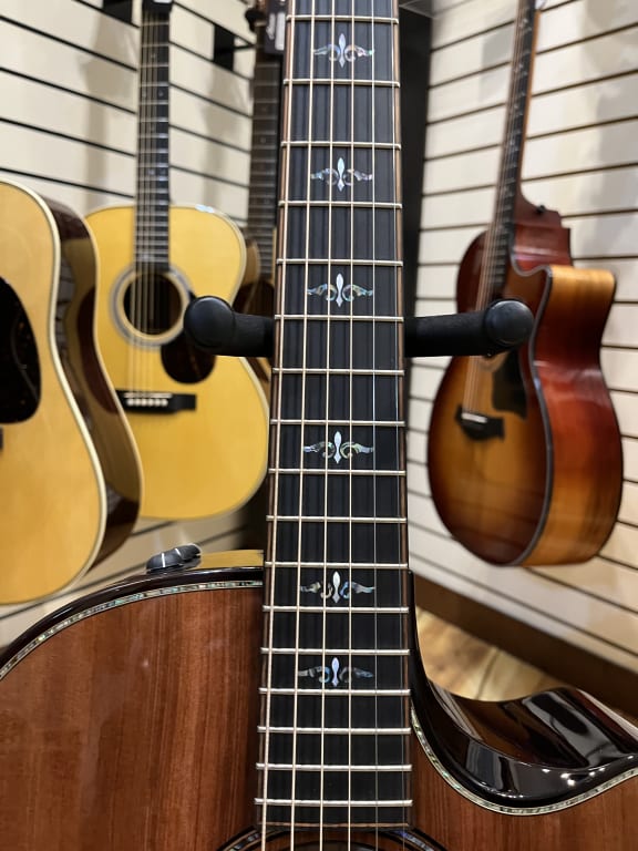 Platinum Taylor Builder's Edition 914ce Grand Auditorium