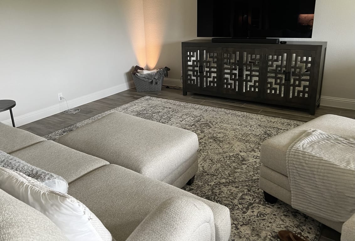 (B548) Providence Villa Dark Grey & Cream Distressed Look Area Rug, 5x8