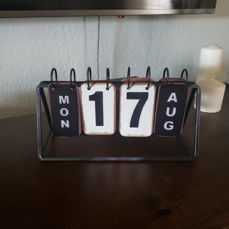 Vintage Look Black Metal Flip Calendar 11x6 vintage-look-black-metal-flip-calendar-11x6