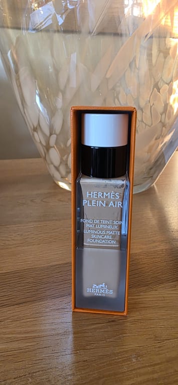 Hermès Plein Air Luminous Matte Skincare Foundation, 13C Cremello