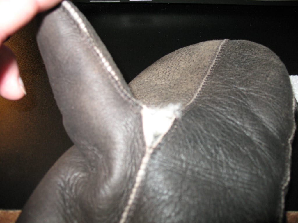 Customer Image Captioned: Open seam