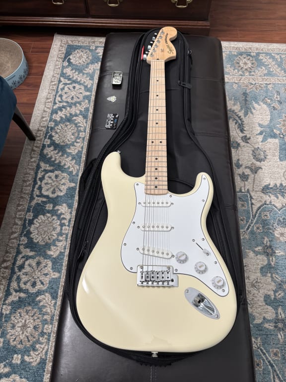 Squier Affinity Series Stratocaster Maple Fingerboard