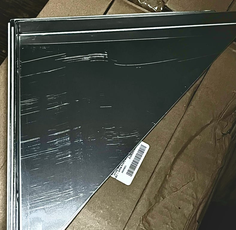 Large version of customer image