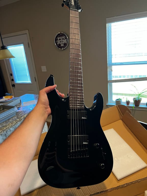 Jackson Dinky Arch Top JS22-7 DKA HT Electric Guitar Black Jackson Dinky Arch Top JS22-7 DKA HT Electric Guitar Black