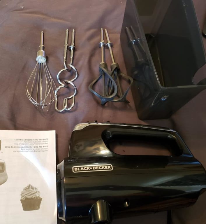 Black & Decker Helix 5Speed Hand Mixer, Black