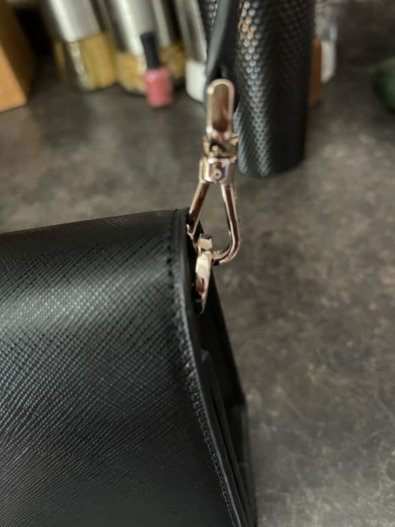 Kate Spade Carson Convertible Crossbody Handbag (black): .co