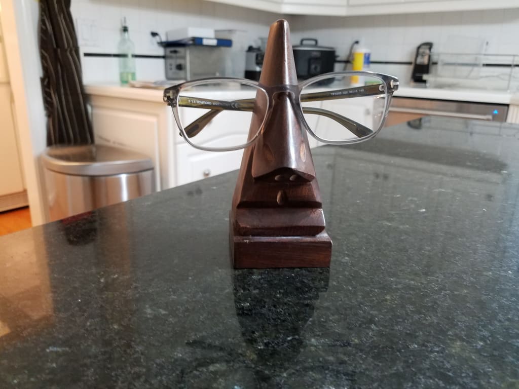 Eyeglasses Holder