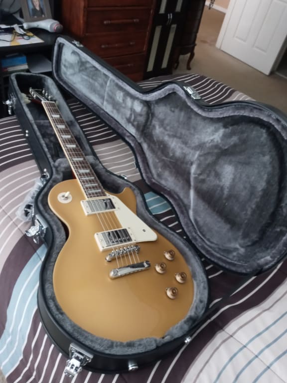 Epiphone Les Paul EpiLite Case | Guitar Center Epiphone Les Paul EpiLite Case | Guitar Center