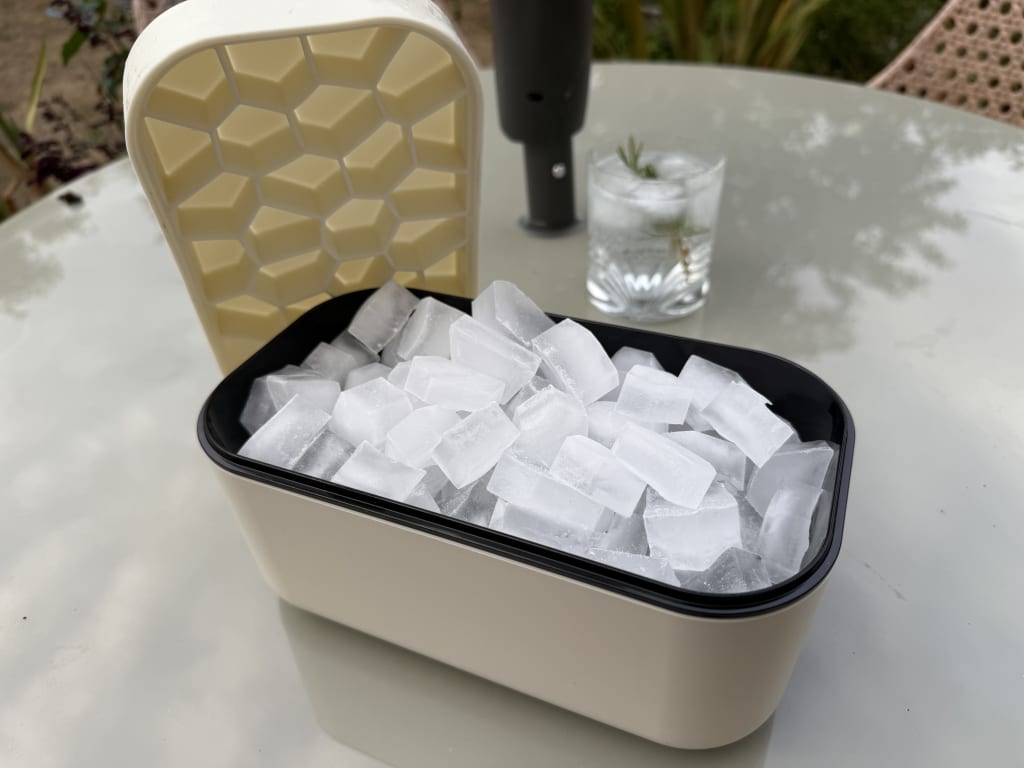 Lékué Ice Box Eiswürfelbox - Onlineshop