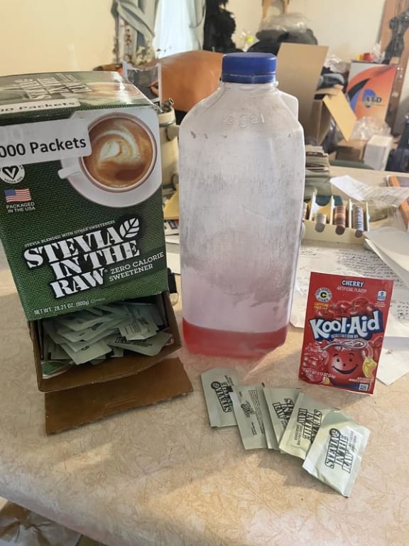 user uploaded review image3 , graphic