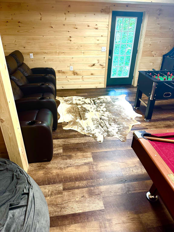 Hairless Cowhide Area Rug | Overland